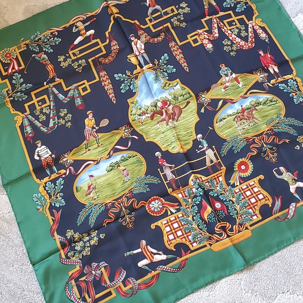 Equestrian theme Salvatore Ferragamo Silk Scarf